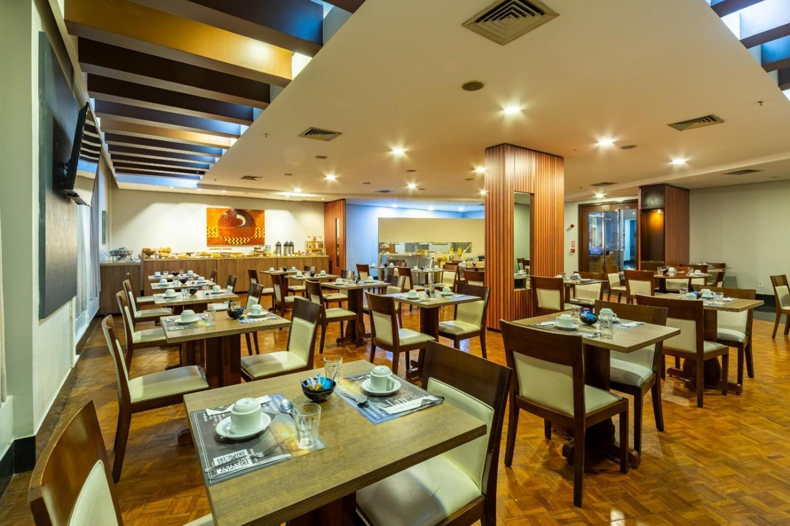 Uma Joia No Mercure *