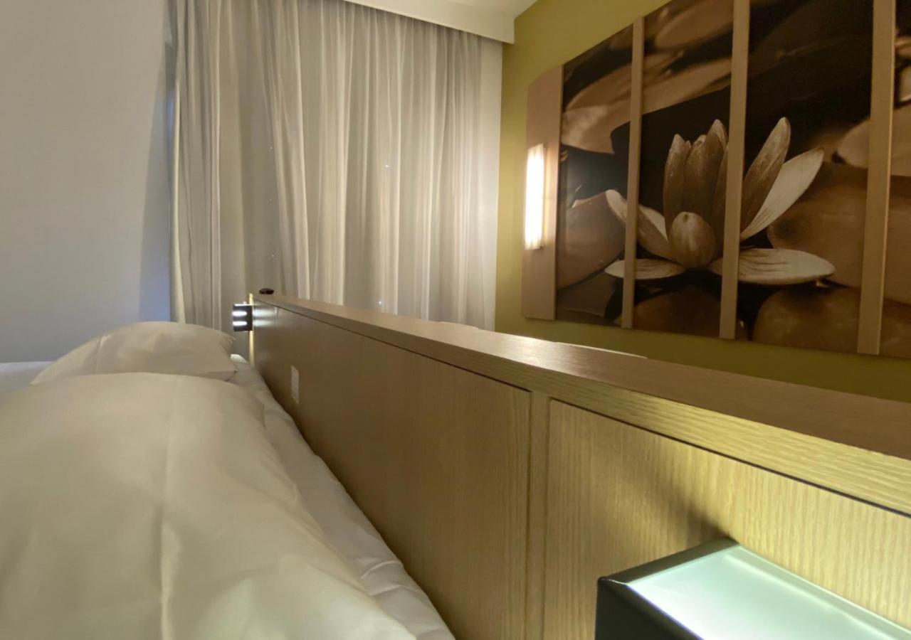 Uma Joia No Mercure Apartamento *